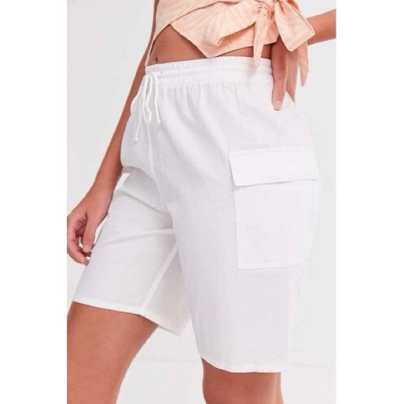 UO Longline Drawstring Cargo Shorts Small NWT - Picture 5 of 11